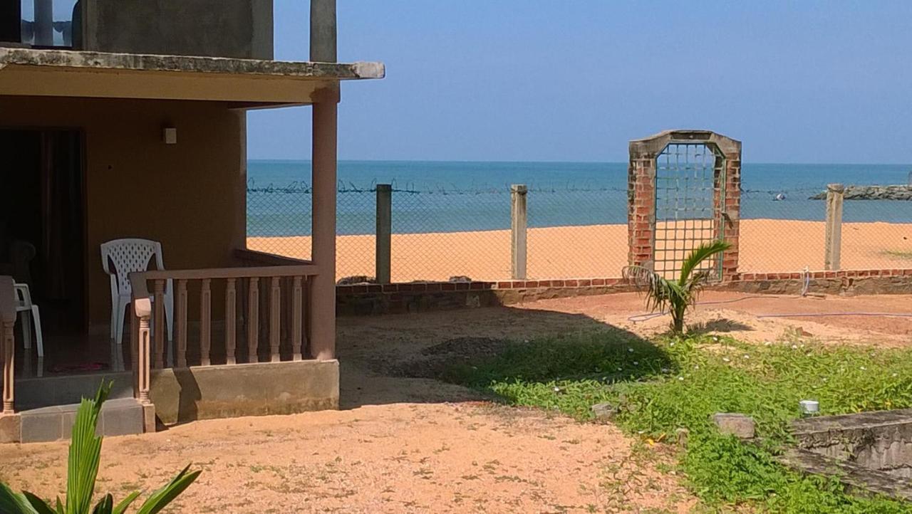 海湾度假村 Wennappuwa 外观 照片